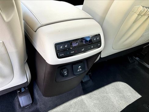 Used 2020 Hyundai Palisade Limited AWD/4WD image 10