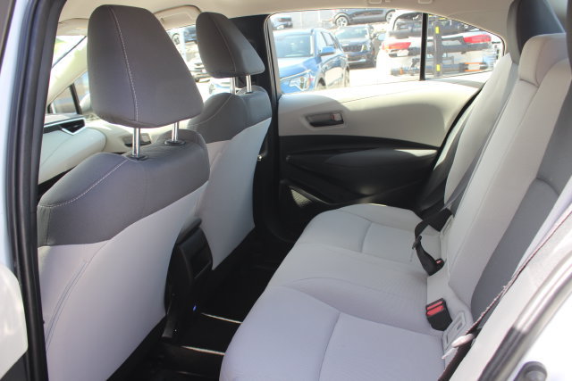 Used 2022 Toyota Corolla LE FWD image 23