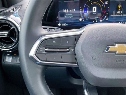 Certified 2025 Chevrolet Equinox LT image 23