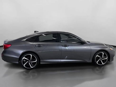 Used 2019 Honda Accord Sport image 11