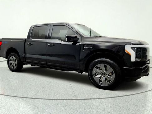 Used 2023 Ford F150 Lightning Lariat w/ Equipment Group 511A High AWD/4WD image 3