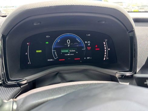 Certified 2025 Toyota Camry SE FWD image 18