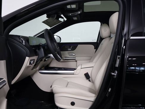 New 2026 Mercedes-Benz GLA 250 GLA 250 image 5