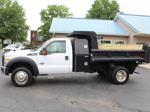 Used 2016 Ford F550 4x4 Regular Cab Super Duty image 2
