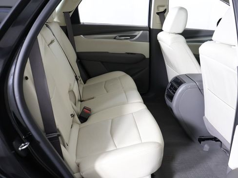 Used 2024 Cadillac XT5 Premium Luxury AWD/4WD image 40