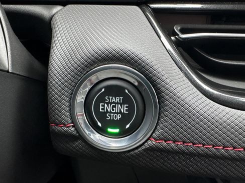New 2026 Chevrolet TrailBlazer RS w/ Convenience Package FWD image 28