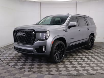 Used 2021 GMC Yukon SLT w/ SLT Premium Package