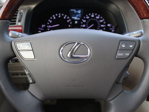 Used 2011 Lexus LS 460 w/ Luxury Value Edition image 16