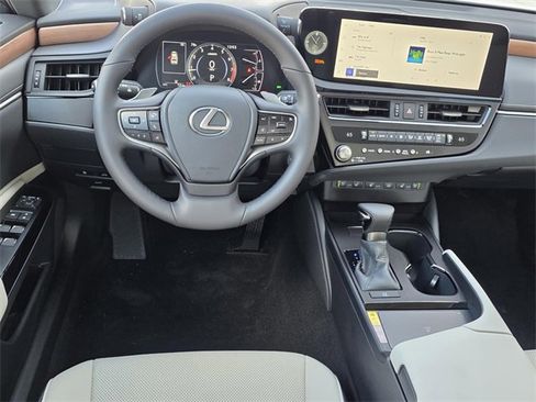 New 2025 Lexus ES 350 w/ Premium Package image 11