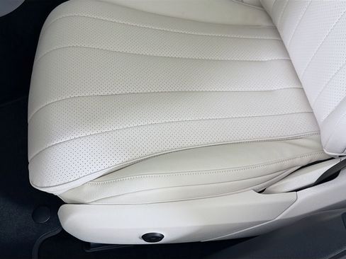 New 2026 Mercedes-Benz E 350 Sedan image 21