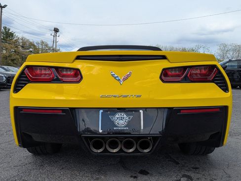 Used 2015 Chevrolet Corvette Stingray Convertible w/ 2LT Preferred Equipment Group RWD image 9