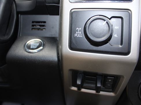 Used 2018 Ford F250 Lariat w/ Lariat Ultimate Package image 27