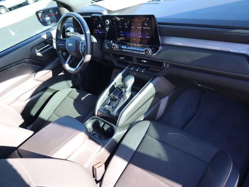 Used 2023 Chevrolet Colorado LT w/ LT Convenience Package image 17