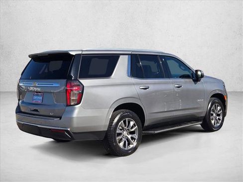 Used 2023 Chevrolet Tahoe LT w/ Luxury Package image 5