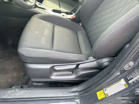 Used 2024 Toyota Corolla LE image 21