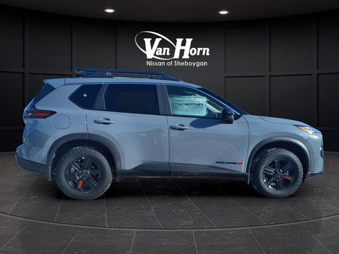New 2026 Nissan Rogue SV AWD/4WD image 2