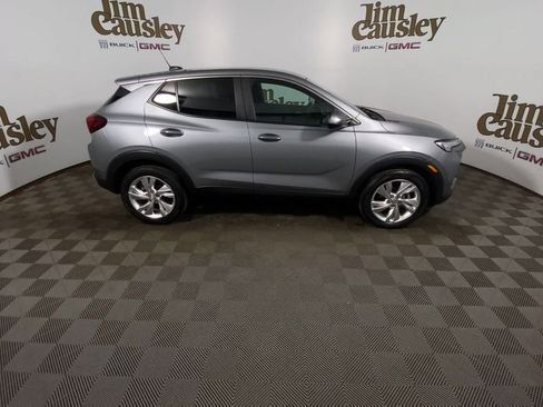 Used 2024 Buick Encore GX Preferred FWD image 9