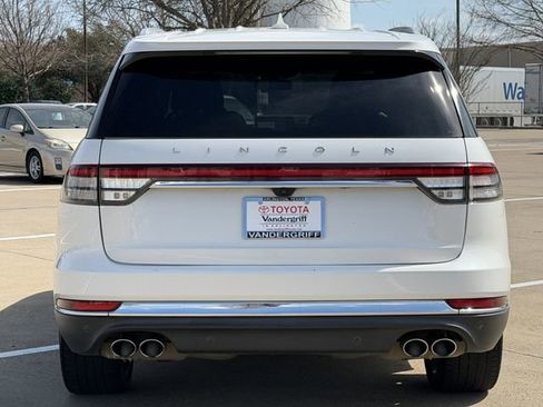 Used 2020 Lincoln Aviator Reserve w/ Equipment Group 201A image 5