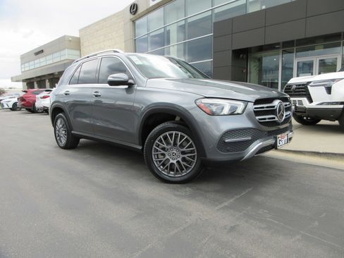 Used 2021 Mercedes-Benz GLE 450 4MATIC image 14