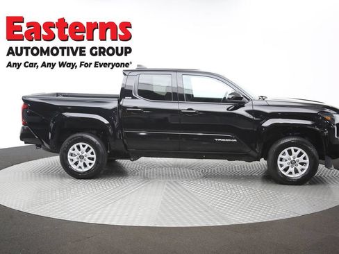 Used 2026 Toyota Tacoma SR5 AWD/4WD image 44