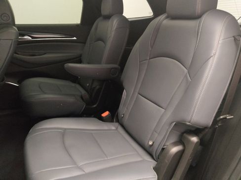 Used 2022 Buick Enclave Essence w/ Experience Buick Package AWD/4WD image 18