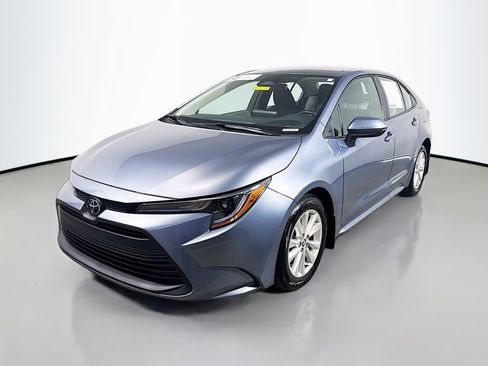 Certified 2025 Toyota Corolla LE w/ LE Premium Package FWD image 3