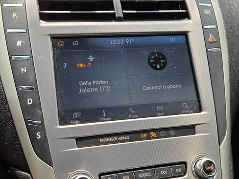 Used 2020 Lincoln MKZ FWD image 23