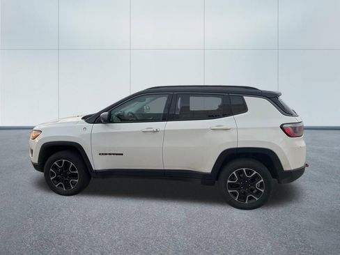Used 2020 Jeep Compass Trailhawk image 7