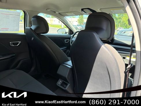 New 2026 Kia K4 FWD image 14