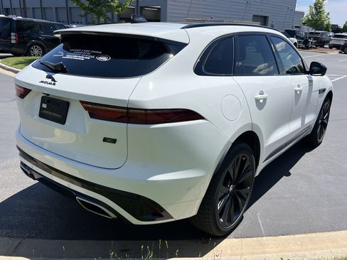 Certified 2026 Jaguar F-PACE R-Dynamic S AWD/4WD image 7