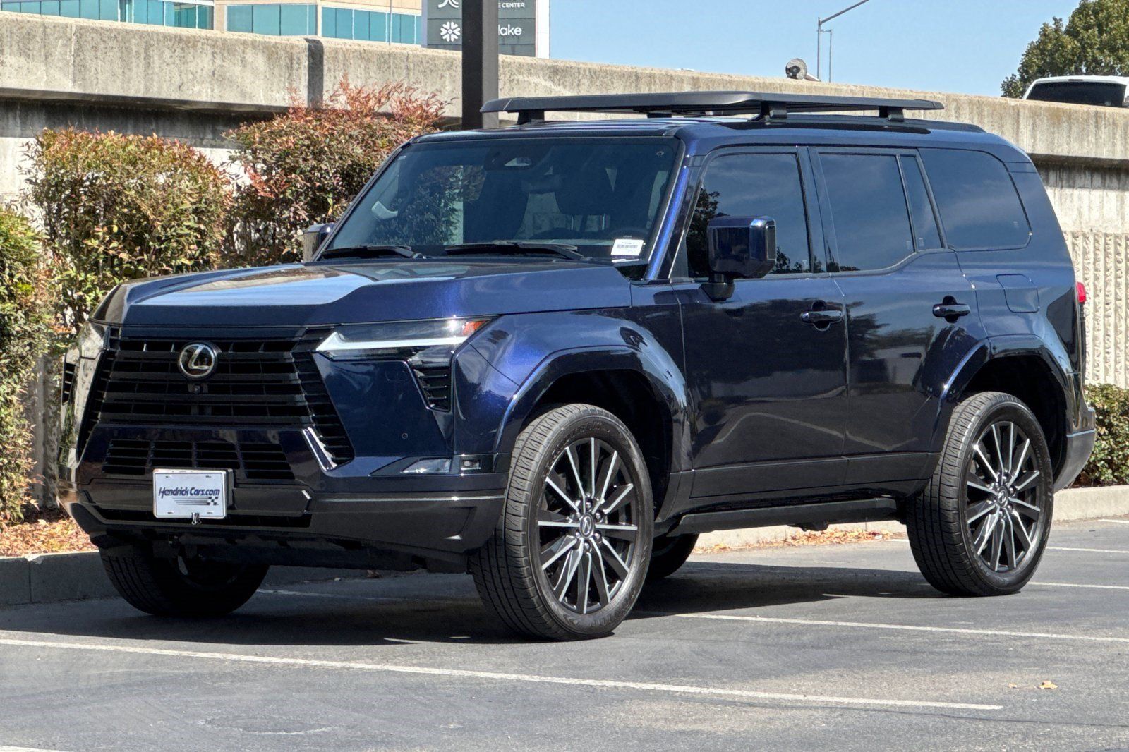 Used 2024 Lexus GX 550 w/ Accessory Package (31) AWD/4WD image 9