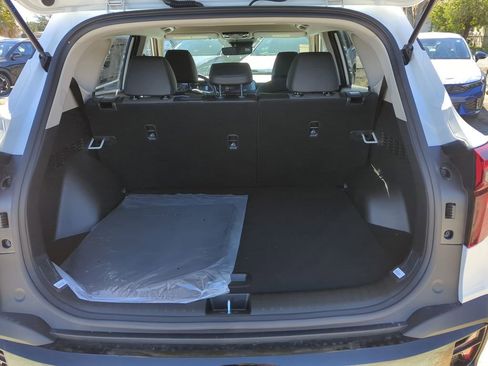 New 2026 Kia Seltos S image 10