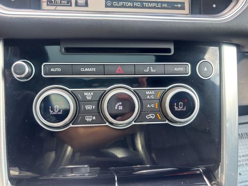 Used 2016 Land Rover Range Rover Supercharged AWD/4WD image 17