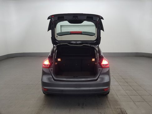 Used 2016 Ford Focus SE FWD image 29