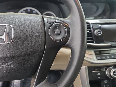 Used 2015 Honda Accord EX-L image 18