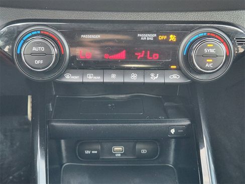 Certified 2023 Kia Forte GT w/ GT2 Package image 19