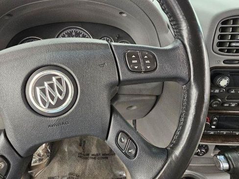Used 2005 Buick Rainier CXL w/ Luxury Package AWD/4WD image 12