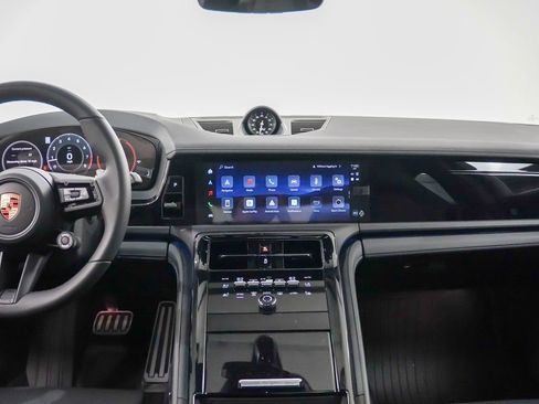 New 2026 Porsche Panamera 4 AWD/4WD image 22