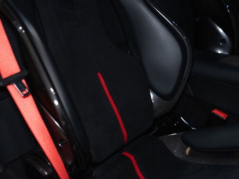 Used 2021 Ferrari SF90 Stradale AWD/4WD image 7