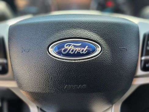 Used 2024 Ford Explorer XLT w/ Equipment Group 202A RWD image 26