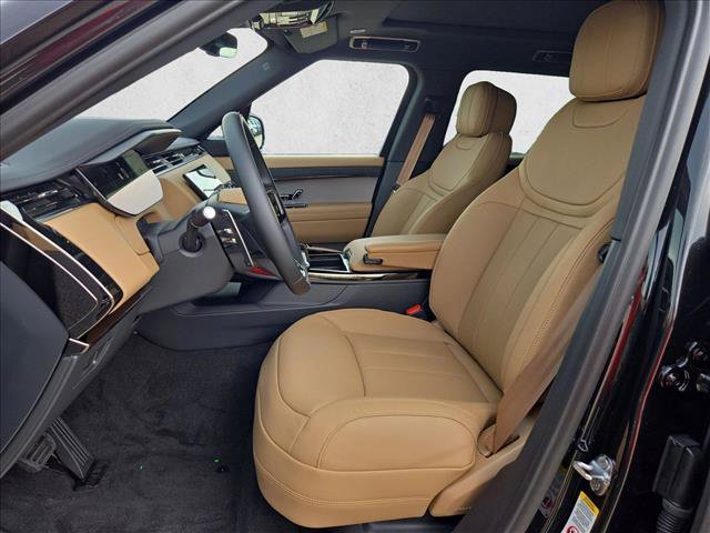 New 2027 Land Rover Range Rover Sport SE AWD/4WD image 4