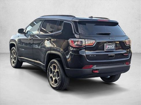 Used 2022 Jeep Compass Trailhawk w/ Trailhawk Convenience Group image 8