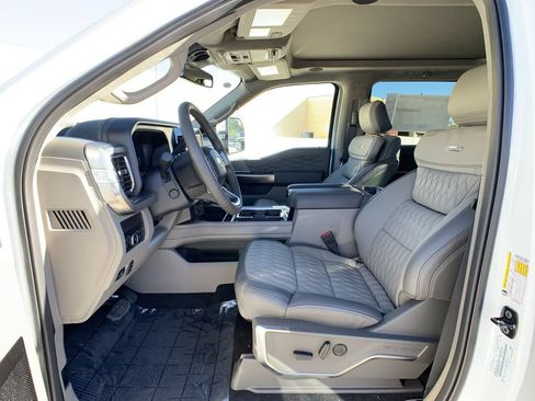 New 2026 Ford F350 Platinum w/ Platinum Plus Package AWD/4WD image 26