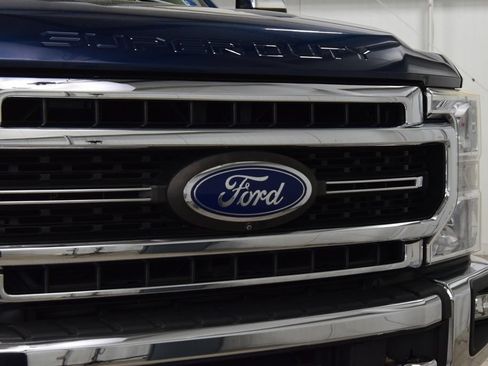 Used 2020 Ford F250 Lariat w/ Chrome Package AWD/4WD image 10