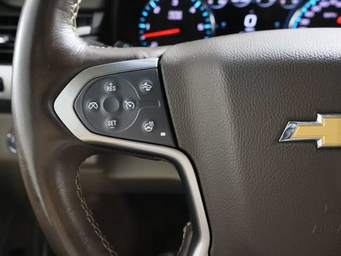 Used 2019 Chevrolet Tahoe Premier w/ RST 6.2L Performance Edition AWD/4WD image 8