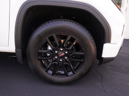 Used 2026 GMC Sierra 1500 Pro w/ Graphite Edition AWD/4WD image 35
