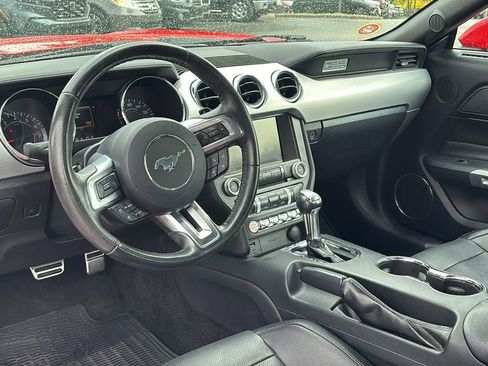 Used 2015 Ford Mustang Premium RWD image 12