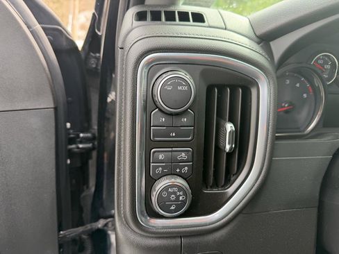 Used 2020 Chevrolet Silverado 2500 LT w/ All Star Edition image 24