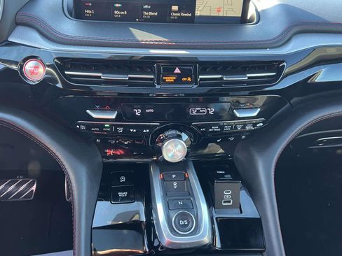 Used 2023 Acura MDX A-Spec image 25