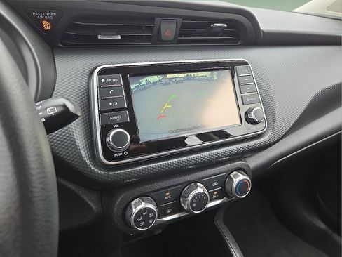 Used 2023 Nissan Kicks S FWD image 16